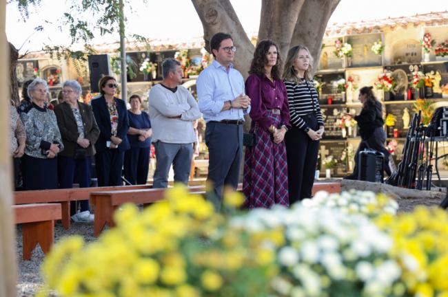 Eucaristía en El Ejido por el Día de Todos los Santos