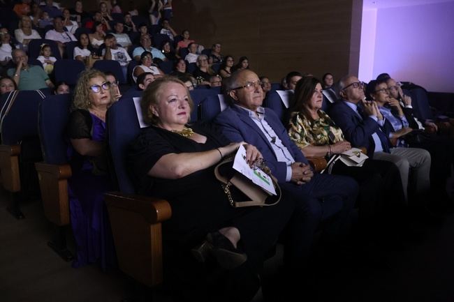 El Ejido acoge la décima gala de la Asociación Murgi en favor de la plena integración