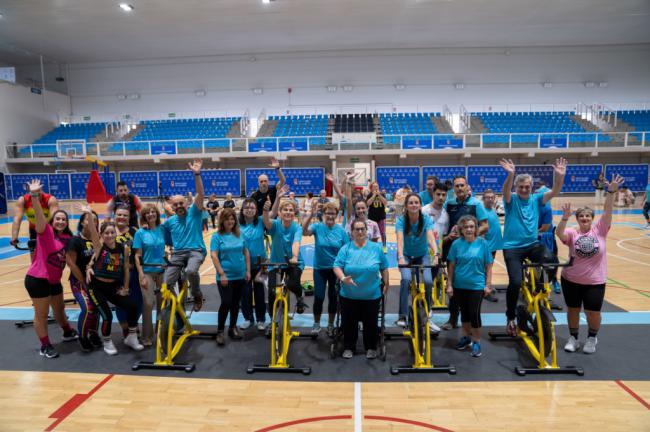 Pedales por la Visibilidad: El reto solidario ‘El Último Baile’ arropa a AFIAL