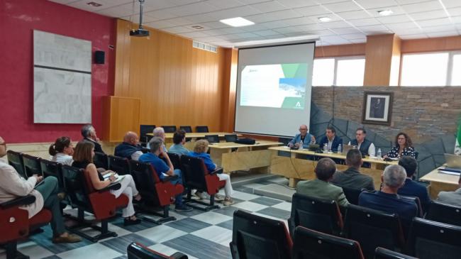 Jornada informativa sobre la Red de Municipios Mineros en Macael