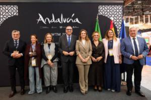 El aeropuerto de Almería tendrá un vuelo diario a Barcelona con Vueling