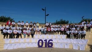 Cientos de ejidenses se unen a la marcha contra la Violencia de Género