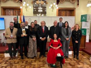 La periodista María Jesús Recio engrandece el Belén como símbolo de arraigo familiar en el Pregón de Navidad de Almería