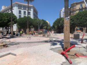Las obras del Paseo de Almería se prolongarán hasta el otoño para blindar el comercio y el tráfico