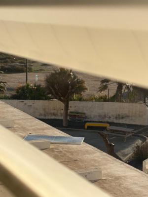 La caída de una placa solar en el CEIP Virgen del Mar de Cabo de Gata provoca las críticas de CSIF