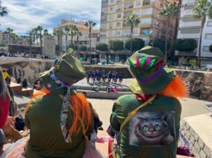 El Carnaval conquista las calles de Almería con música y sabor en la Rambla