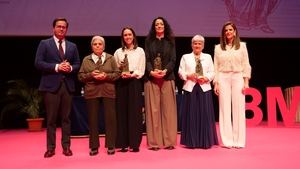 Los VIII Premios Porcia Maura homenajean a Pilar Vicente, Patricia Sánchez, Mónica López y Elia Mayor