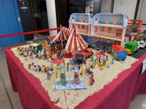 Más de 12.000 piezas de Playmobil recrean la esencia de Almería en el Aula del Mar