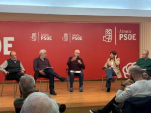 El PSOE debate el futuro urbano de Almería centrado en los barrios y la vivienda