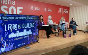 El PSOE celebra el primer foro de igualdad centrado en la memoria histórica del movimiento feminista
