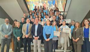 Medio millar de escolares de secundaria crean por la igualdad