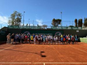 Un clinic de tenis de Nico Almagro estrena el Puerto como espacio para el deporte