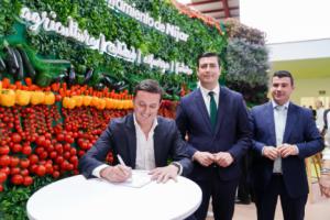Presidente de DIputación y alcalde de El Ejido firman por el puerto seco de Níjar