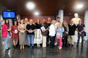 El Auditorio de El Ejido acoge la entrega de premios del Concurso de Cruces de Mayo 2026