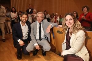 El Ejido corona la trayectoria de Imanol Arias con una histórica distinción