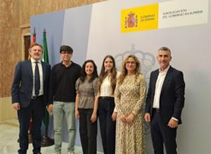 Cuatro alumnos de la UAL concluyen sus prácticas en la Subdelegación del Gobierno