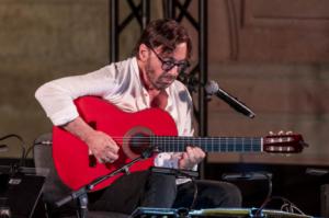 Al Di Meola deslumbra en Almería con un concierto único