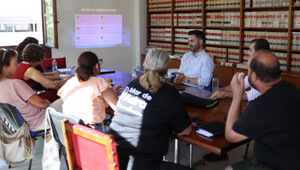 Los comercios y hosteleros de Adra se ponen al día sobre Veri*Factu