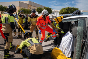 Adra celebra la II Gala de Emergencias, Auxilio y Rescate en Carretera