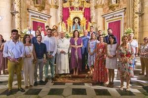 El Ayuntamiento expresa su devoción a la Virgen del Mar en la tradicional Ofrenda Floral