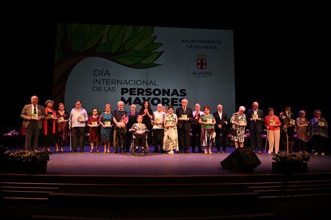 El Ayuntamiento celebra con una Gala el Día de los Mayores