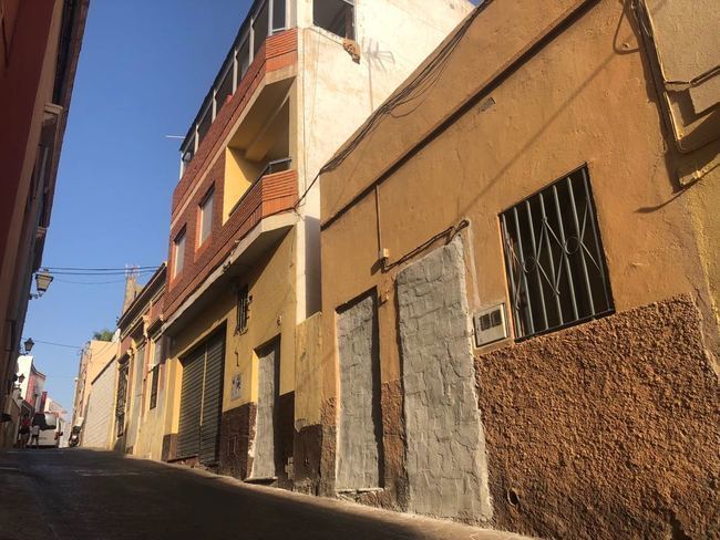 Aprobado el proyecto para la demolición de seis inmuebles de la calle Almanzor