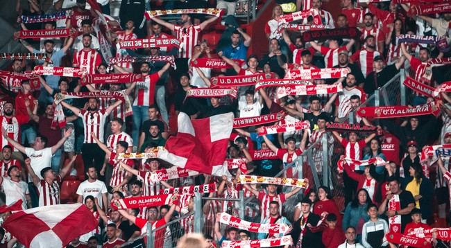 Entradas casi agotadas para el duelo clave del domingo