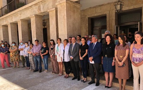 La Subdelegación del Gobierno acoge la repulsa por el asesinato machista en Tíjola