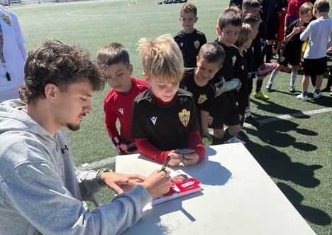 Gui Guedes sorprende en el Campus de Semana Santa