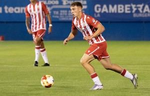 Perovic celebra su primer gol con el Almería