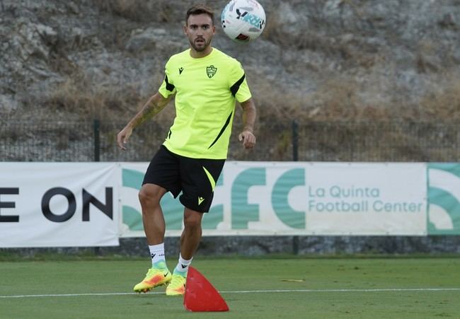 Almería inicia la pretemporada en La Quinta con André Horta