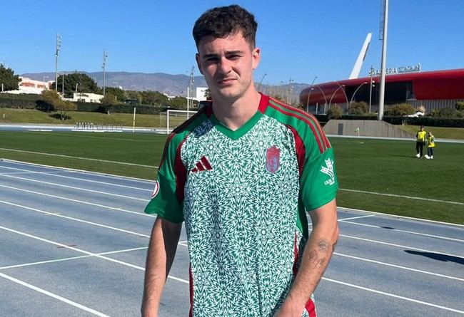 Iker Burgos se une al filial de la UD Almería