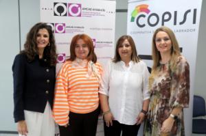 COPISI acoge una mesa de trabajo entre la Asociación de Mujeres de Cooperativas Agroalimentarias de Almería y de Granada