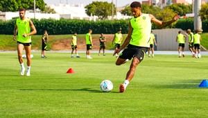 Preparativos para el duelo en León