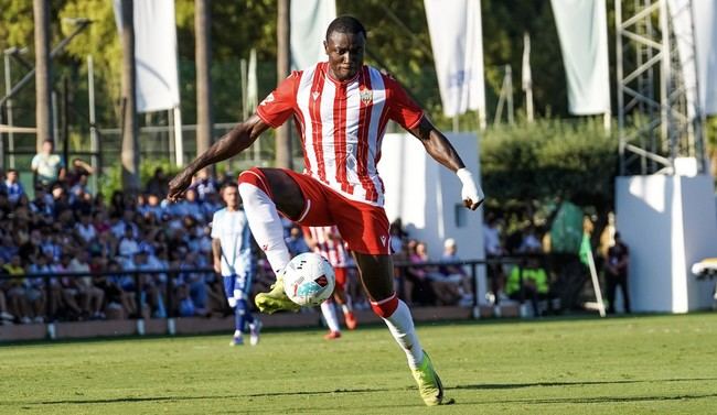 Almería cae en su primer amistoso de pretemporada