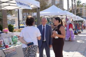 Gran afluencia de público en la I edición de la Noche del Comercio de Roquetas de Mar
