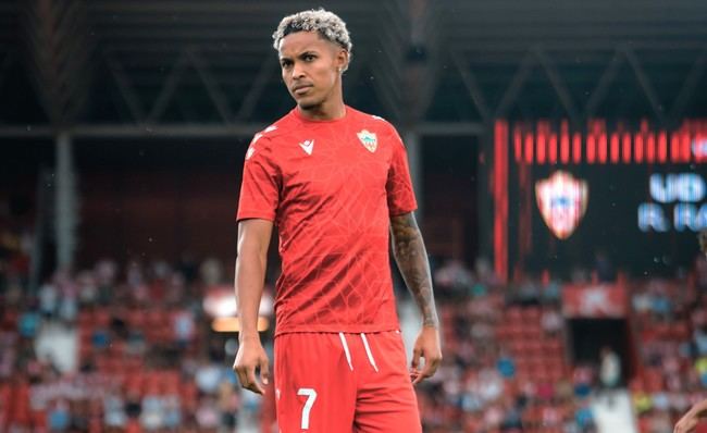 Lázaro se marcha al Al-Najma saudí