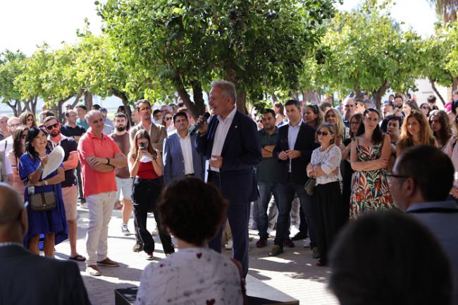 Diego Valera presenta un equipo de “cambio” para su candidatura al Rectorado