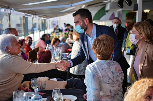 El alcalde clausura los talleres de envejecimiento activo