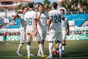 Almería arrasa 4-0 al Córdoba en casa