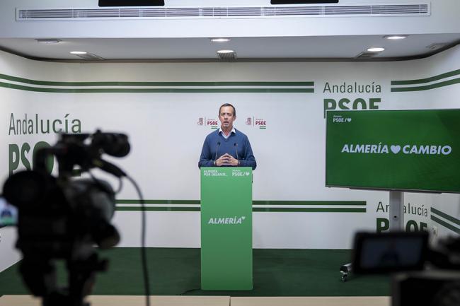 El PSOE habla de 'presunta trama criminal' en la Diputación de Almería