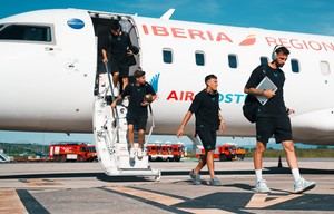 Almería se aferra al ascenso tras vencer al Tenerife