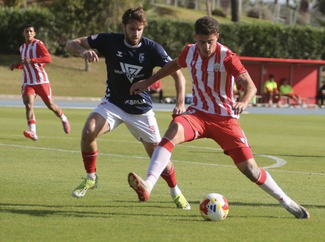 Empate sin goles: Almería B sigue en la lucha por la salvación