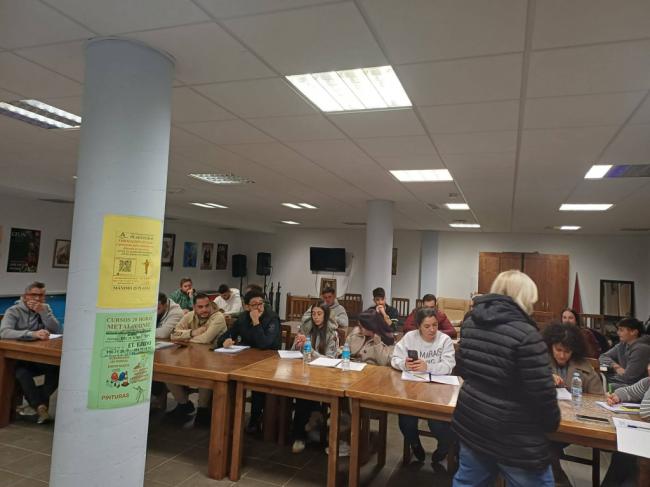 Los agricultores de Dalías se forman en fitosanitarios