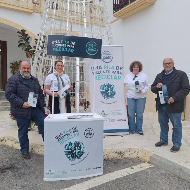 Reciclar pilas en Dalías es así de fácil