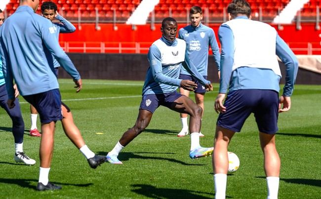 Internacionales se suman a la plantilla rojiblanca