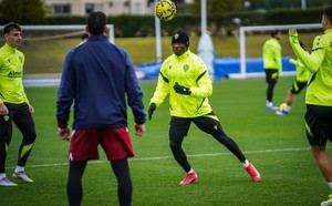 Preparativos para Ipurúa: El Almería se entrena en el anexo