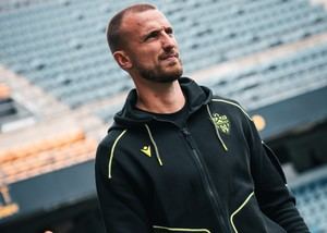 Ely debuta con el Almería en Cádiz