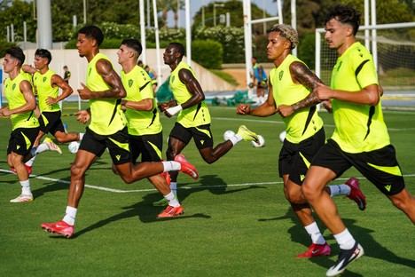 Almería arranca la pretemporada con intensidad