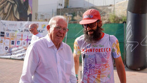 TractorGump corre más de 9,000 km en apoyo a la leucemia infantil
